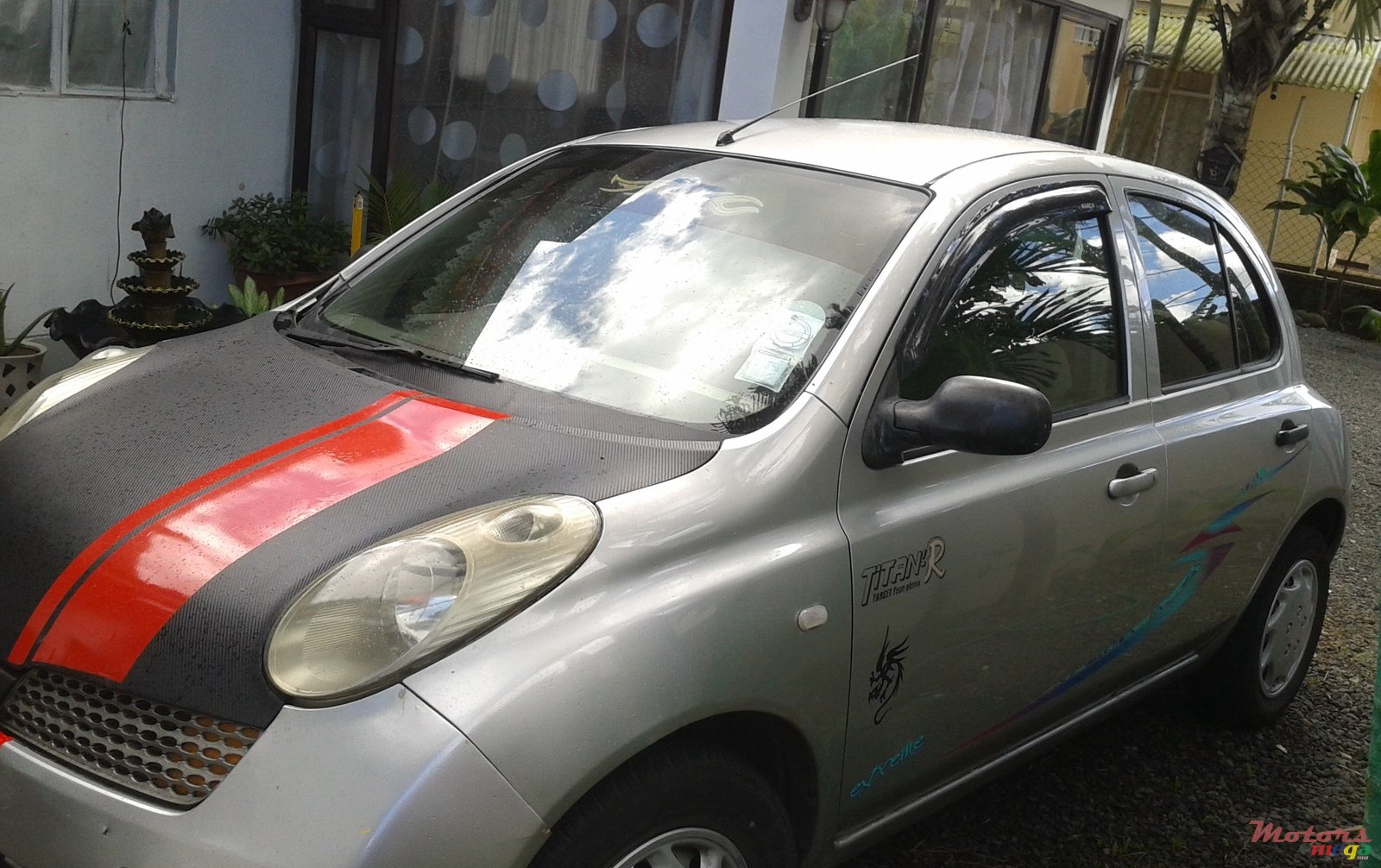 2003' Nissan AK12 photo #2