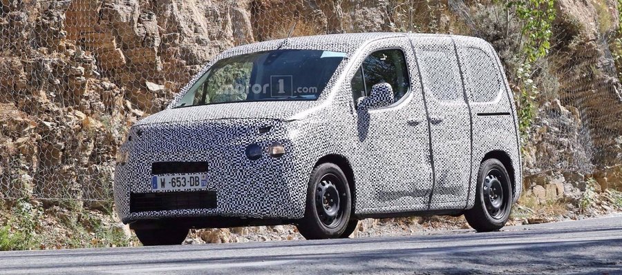 New Citroën Berlingo And Peugeot Partner Spied On The Street