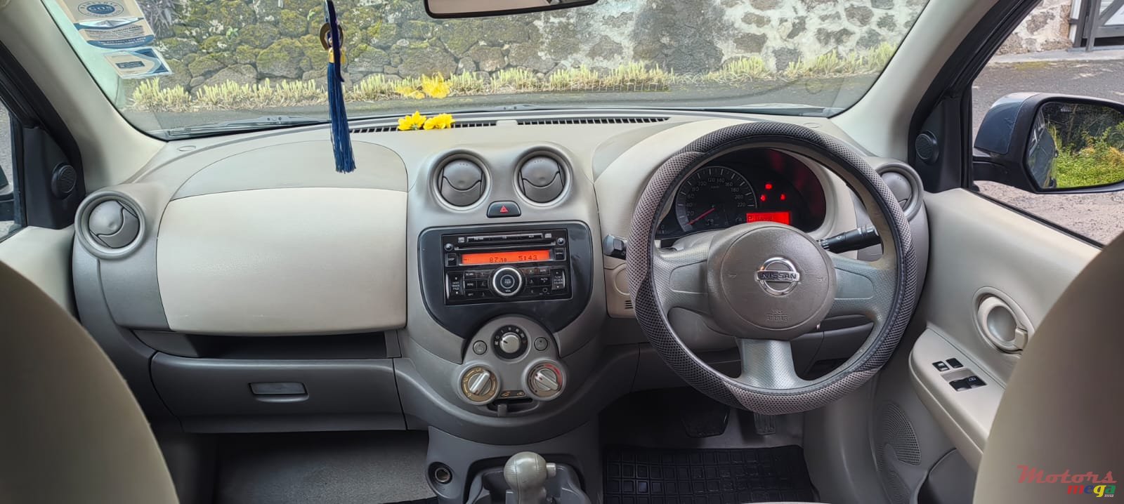 2012' Nissan Micra photo #6