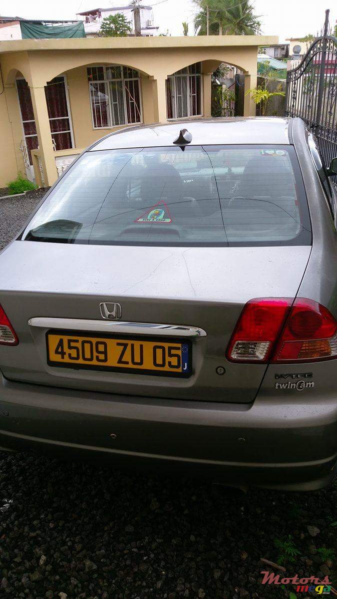 2005' Honda Civic photo #2
