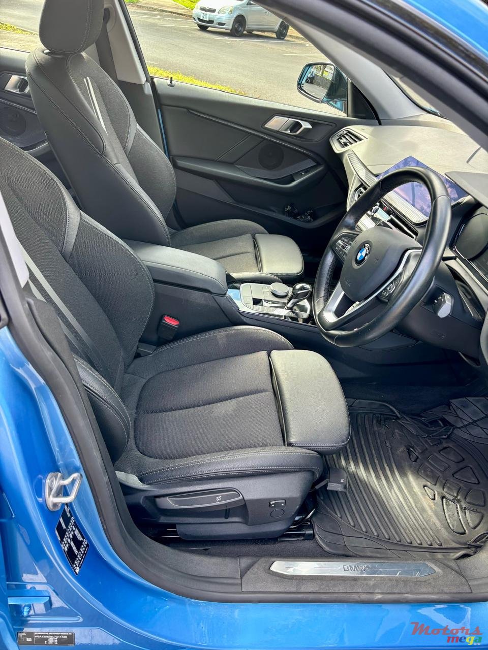 2020' BMW 218 photo #1