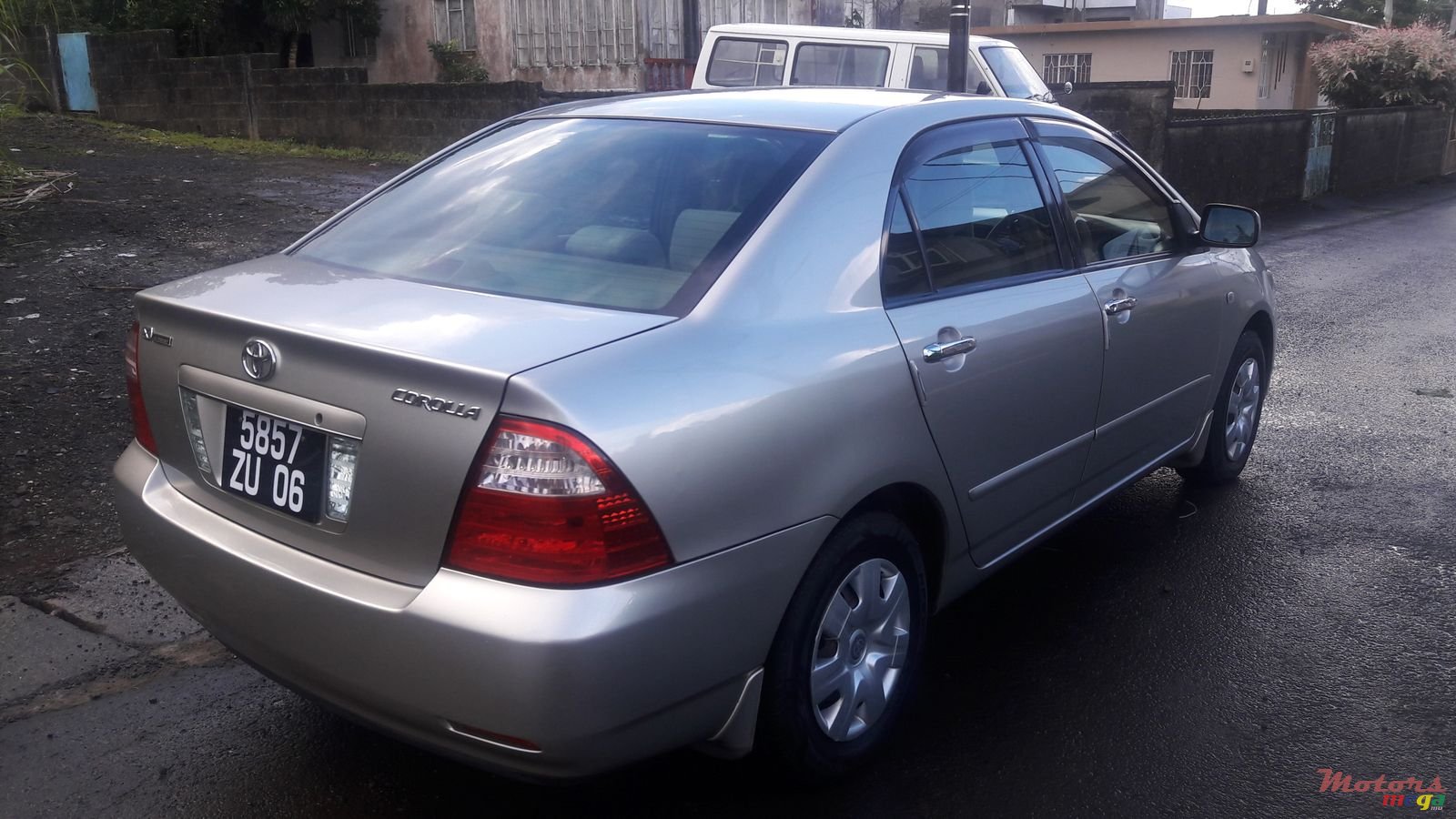 2006' Toyota Corolla Nze 40th anniversary photo #1