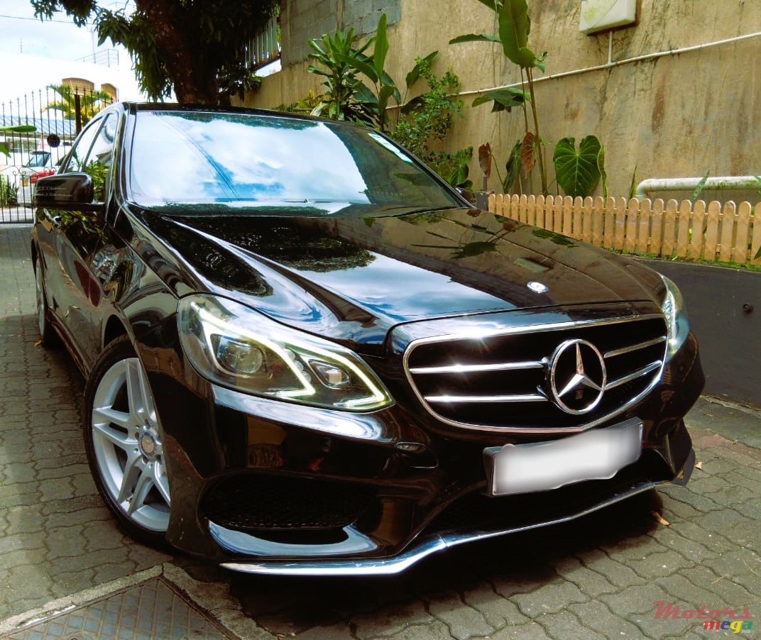 2013' Mercedes-Benz E 250 AMG PACK photo #3