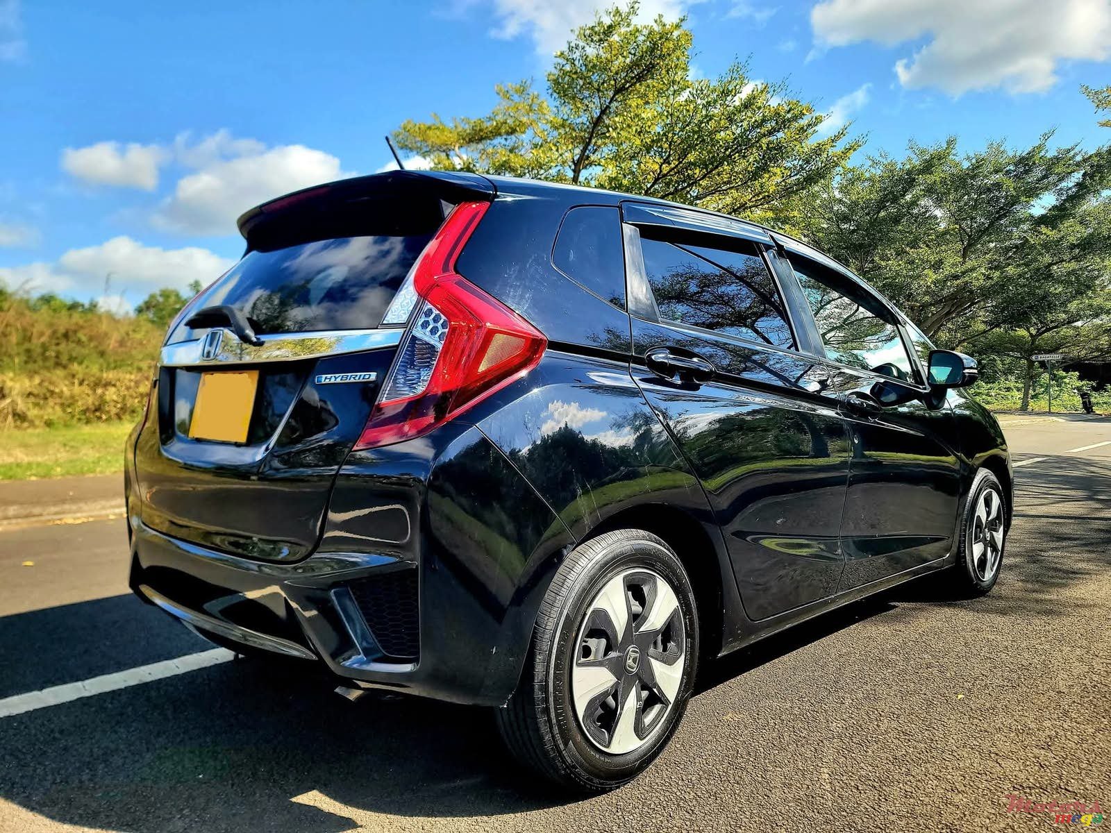2016' Honda Fit Low mileage hybrid photo #4