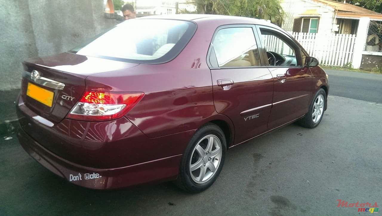 2004' Honda City photo #3