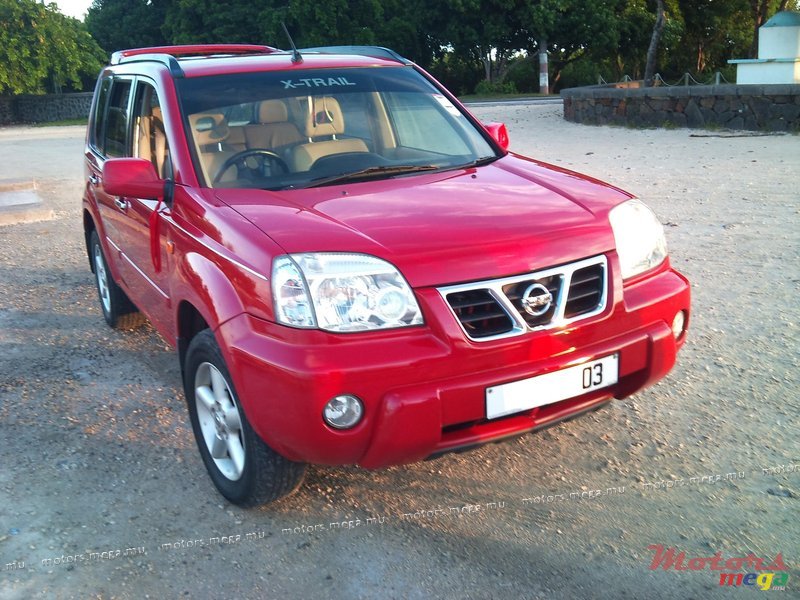 2003' Nissan X-Trail photo #1