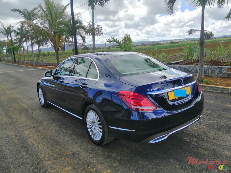 2014' Mercedes-Benz C-Class C180 photo #3