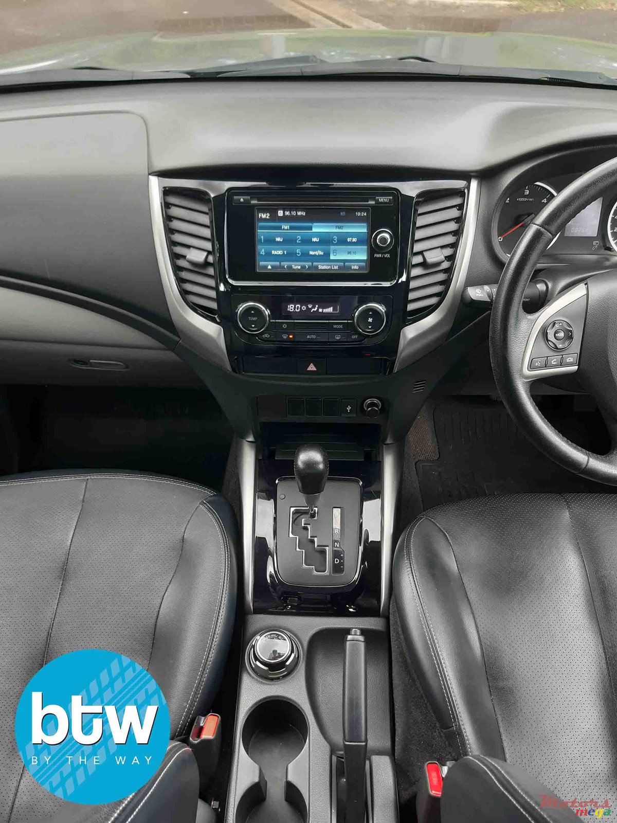 2016' Mitsubishi L 200 Sportero 176bhp photo #5