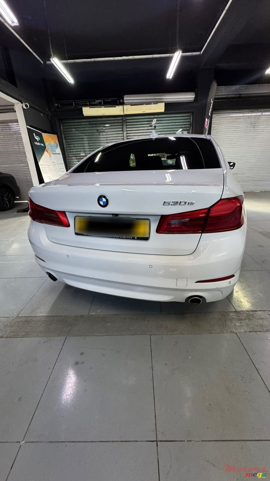 2019' BMW 530 photo #3