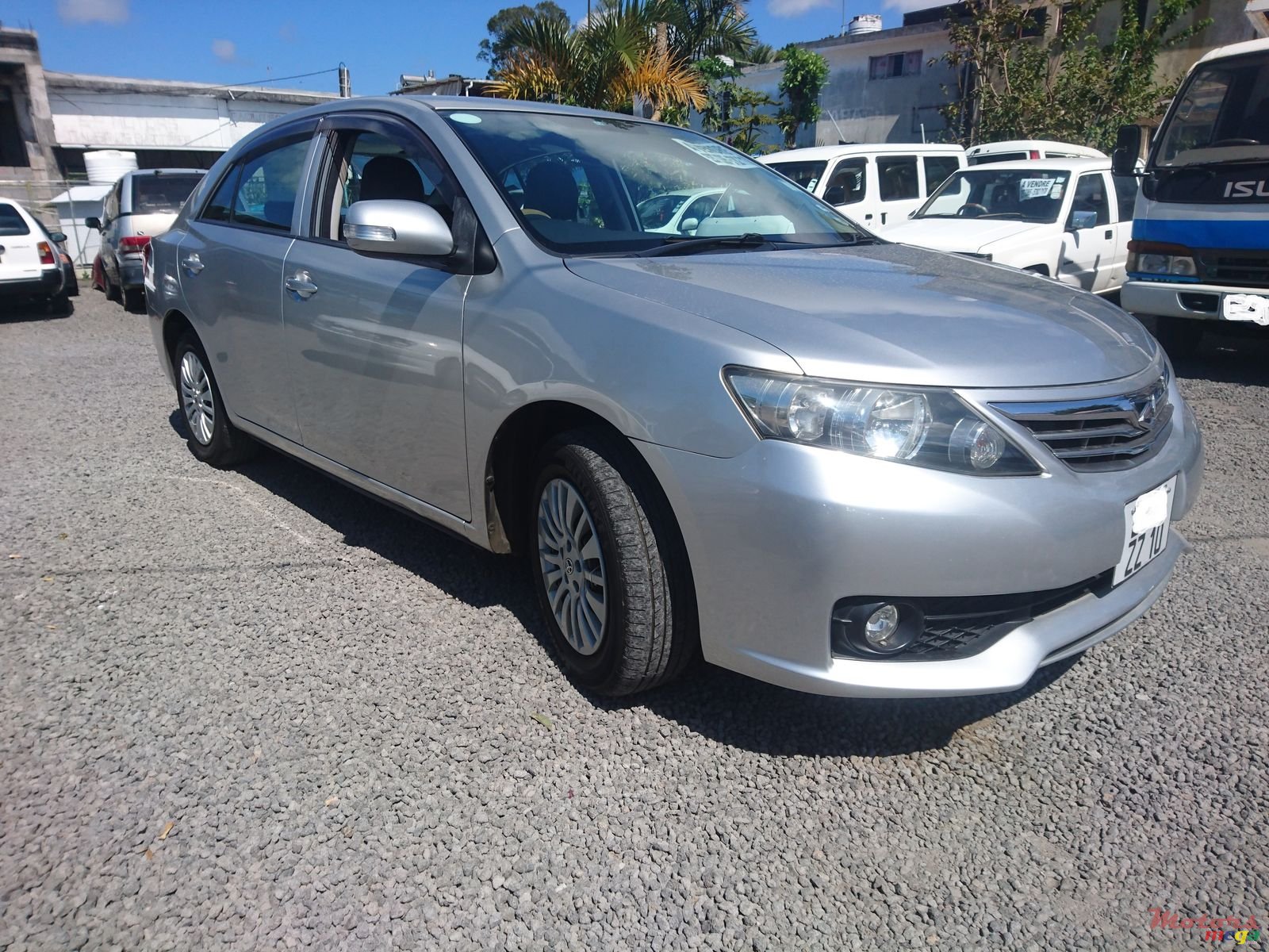 2010' Toyota Allion photo #2