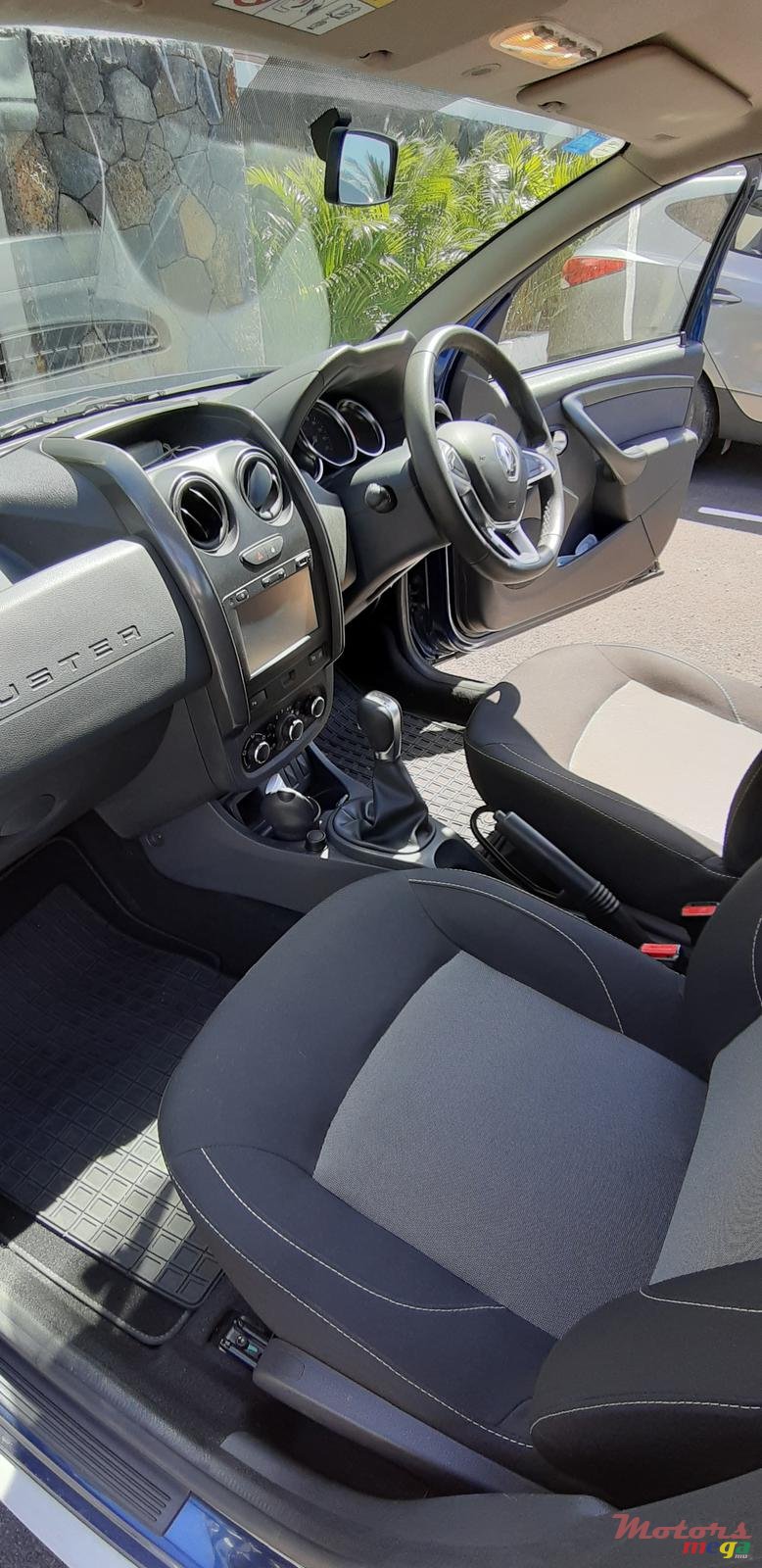 2018' Renault Duster 1.5 Diesel 4x2 photo #3