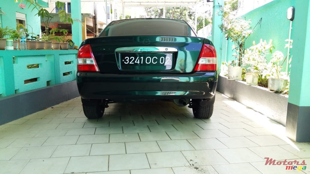 2002' Mazda 323 photo #4