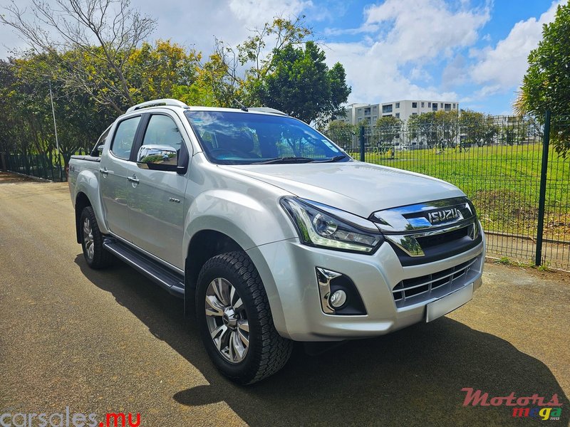 2022' Isuzu D-Max LX 3.0 TD photo #2