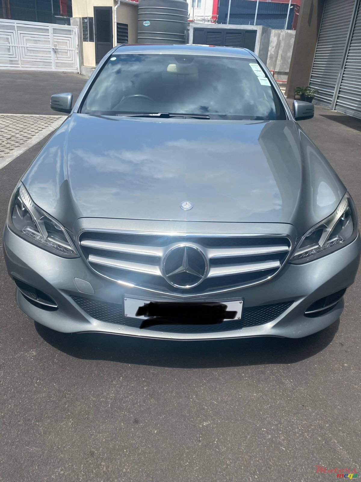 2017' Mercedes-Benz 200E photo #1