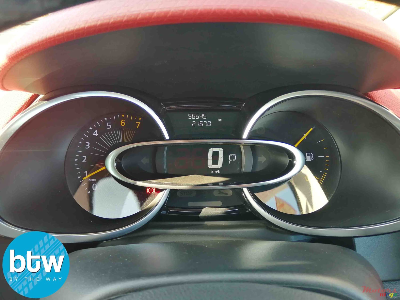 2016' Renault Clio 4 -120hp photo #7