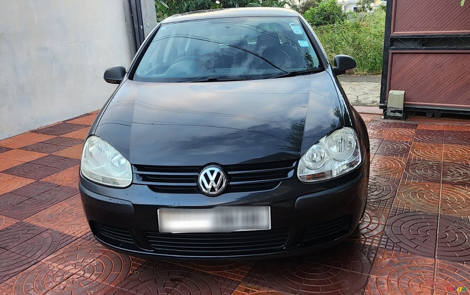 2008' Volkswagen Golf V photo #2