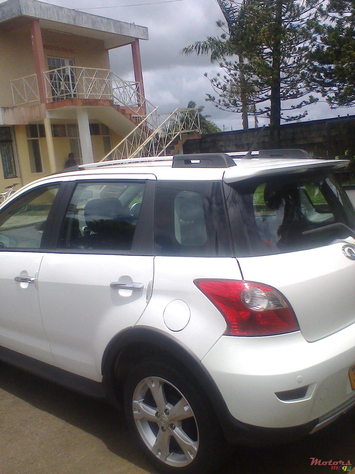 2011' GWM Florid cross luxury photo #4