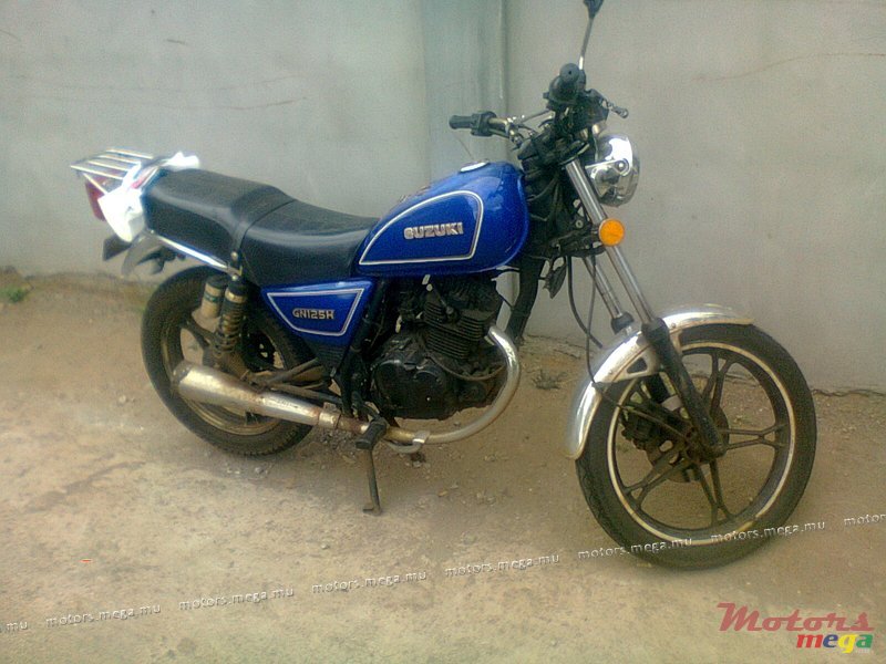 2008' Suzuki photo #1