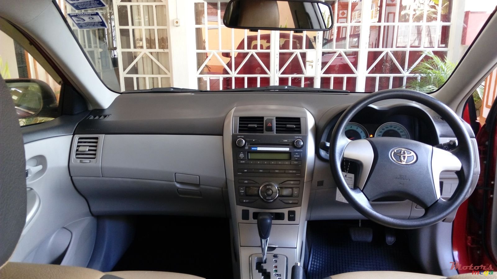 2012' Toyota photo #7