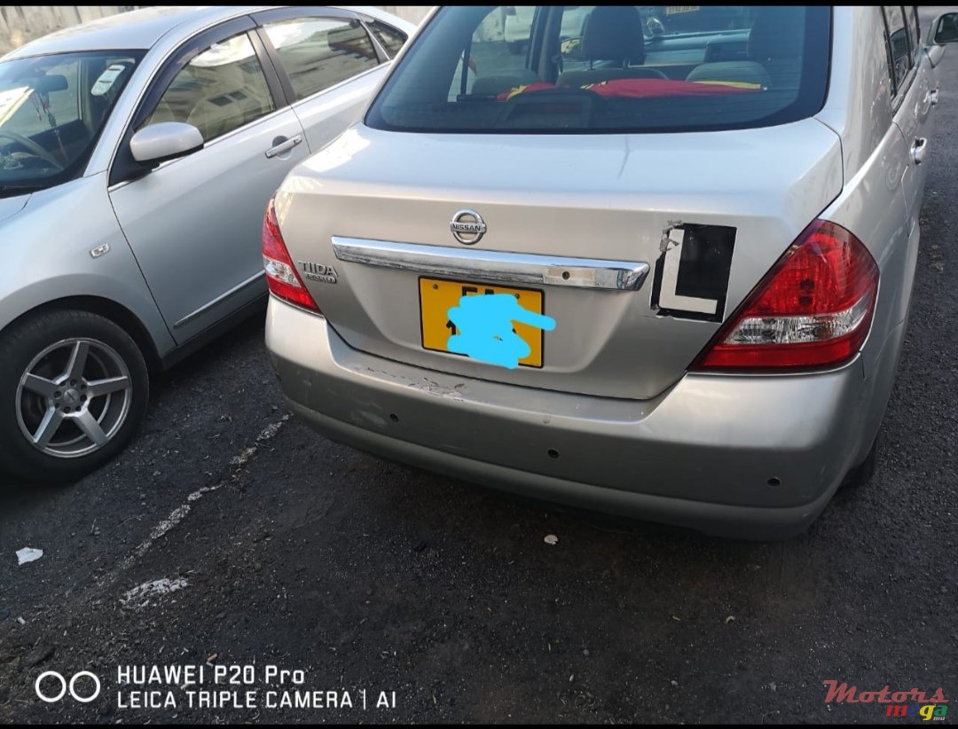 2005' Nissan Tiida photo #4