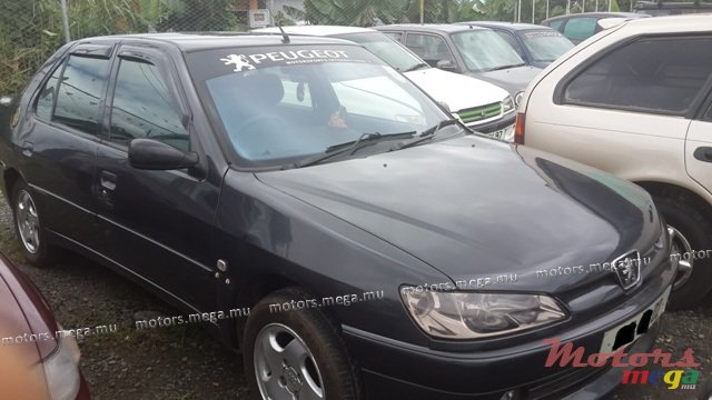 2002' Peugeot 306 photo #1