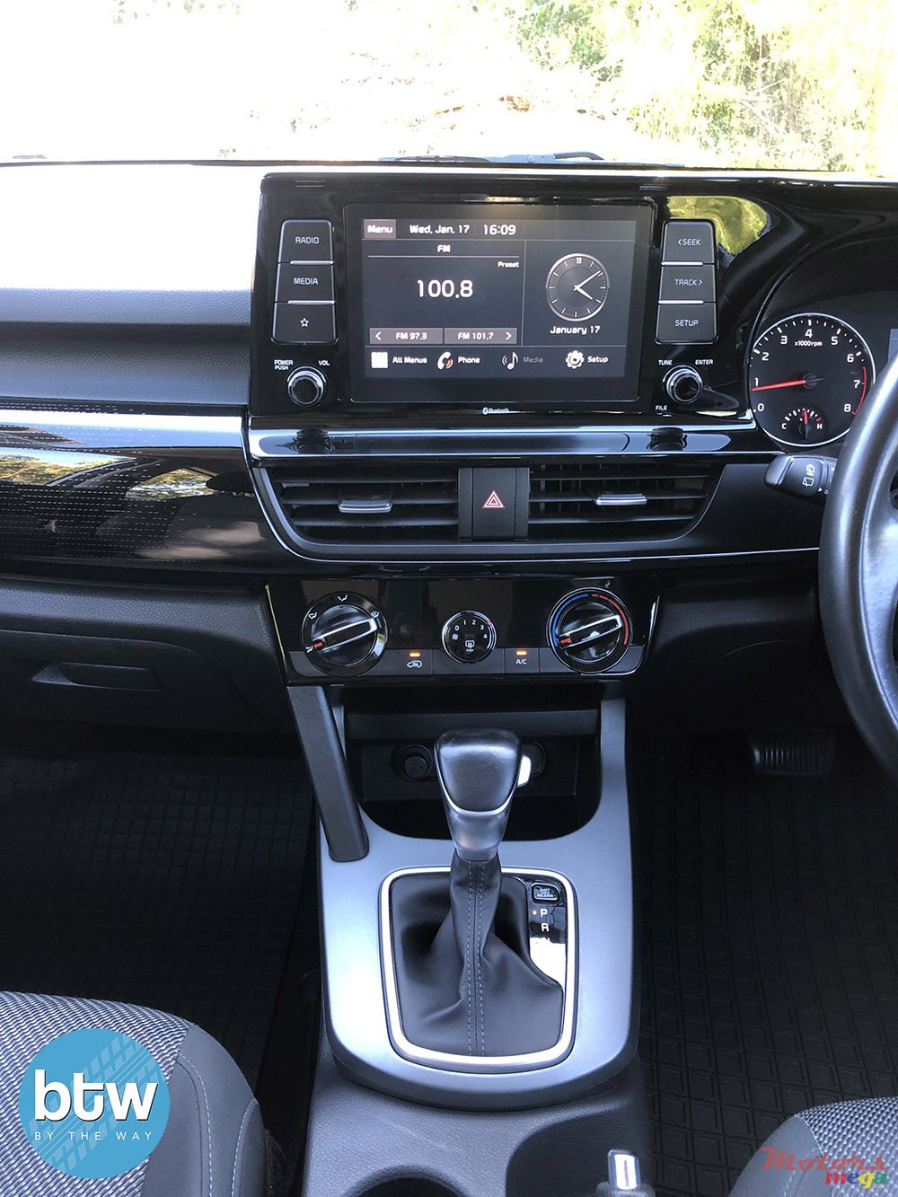 2021' Kia Seltos photo #6