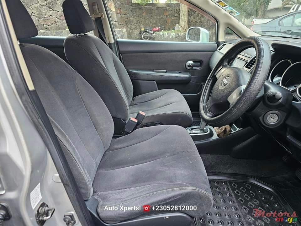 2006' Nissan Tiida photo #6
