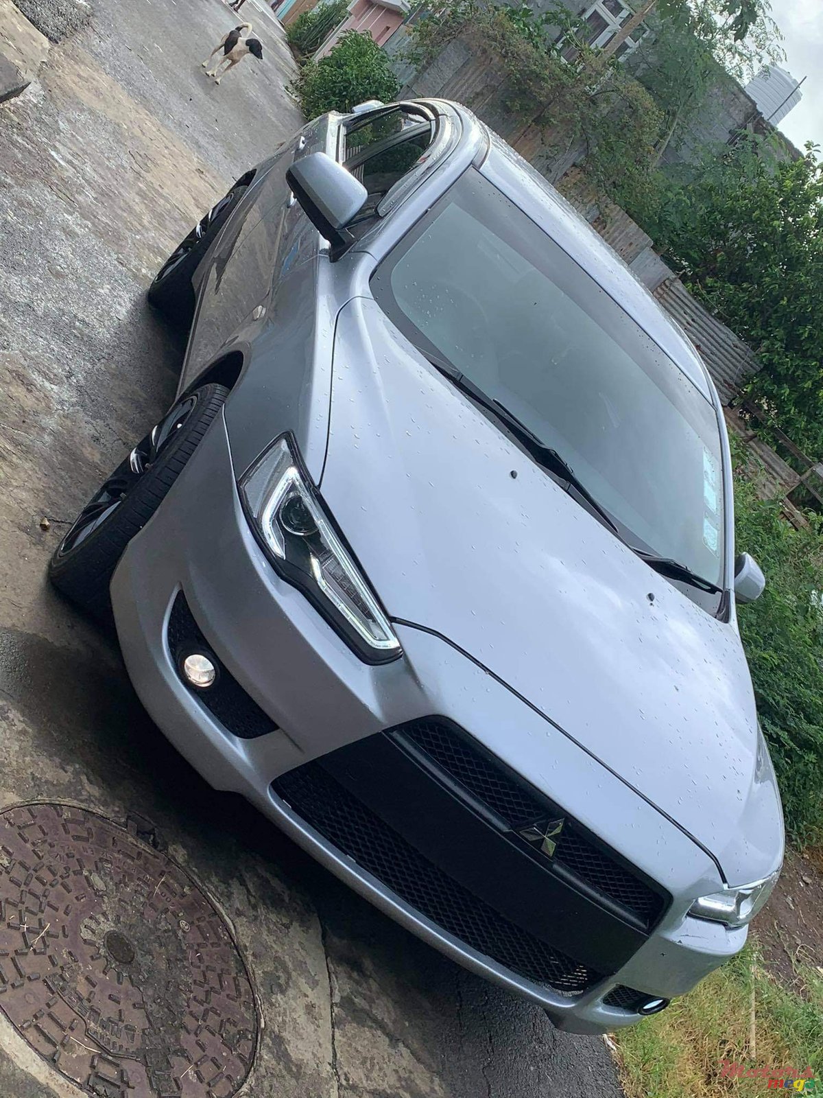 2008' Mitsubishi Ex photo #1