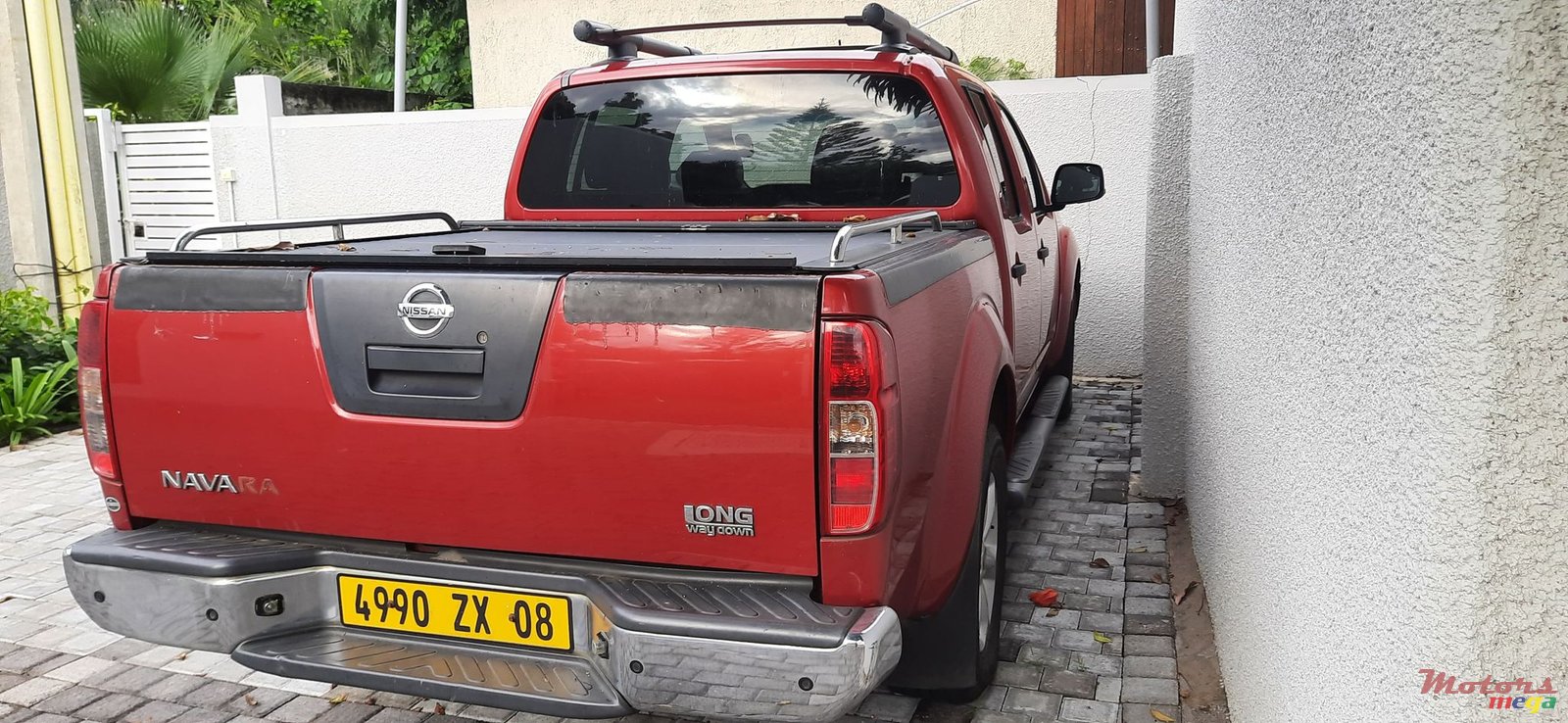 2008' Nissan Navara 4x4 photo #1