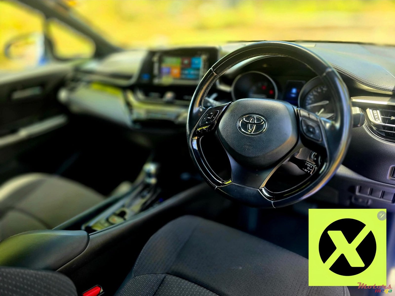 2019' Toyota C-HR 1.2 Turbo photo #5