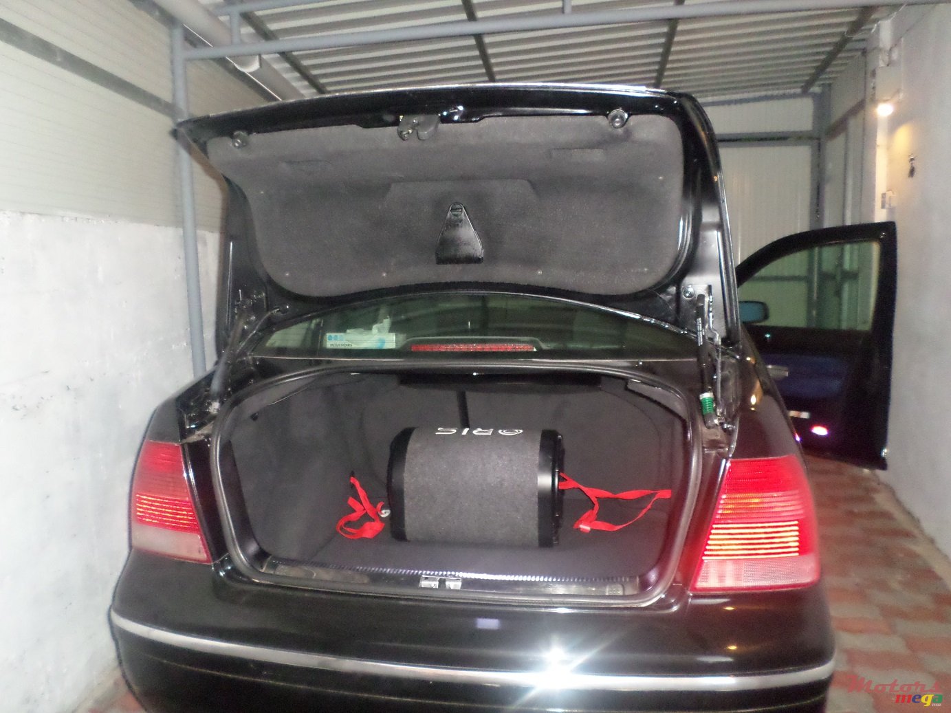 2001' Volkswagen Bora Reconditioned photo #4