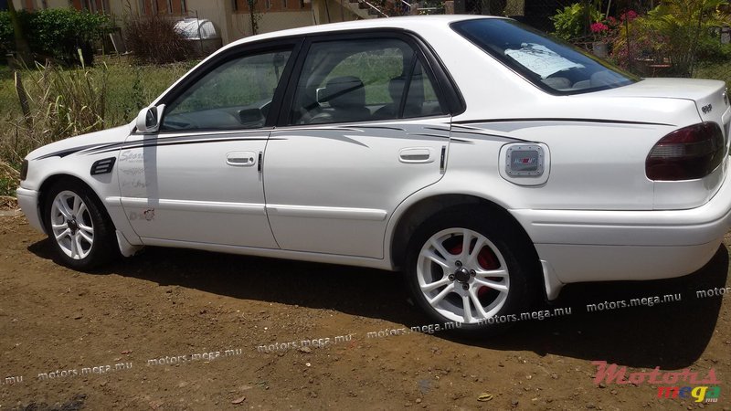 2000' Toyota e111 photo #1