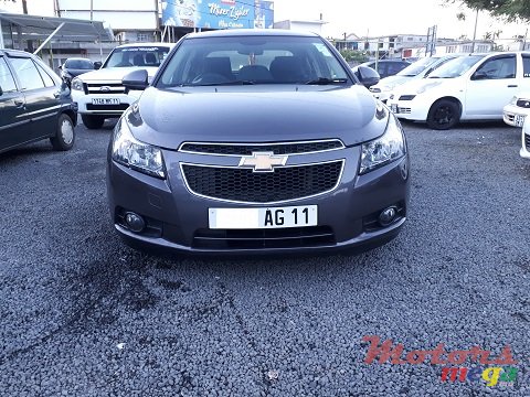 2011' Chevrolet Cruze photo #1