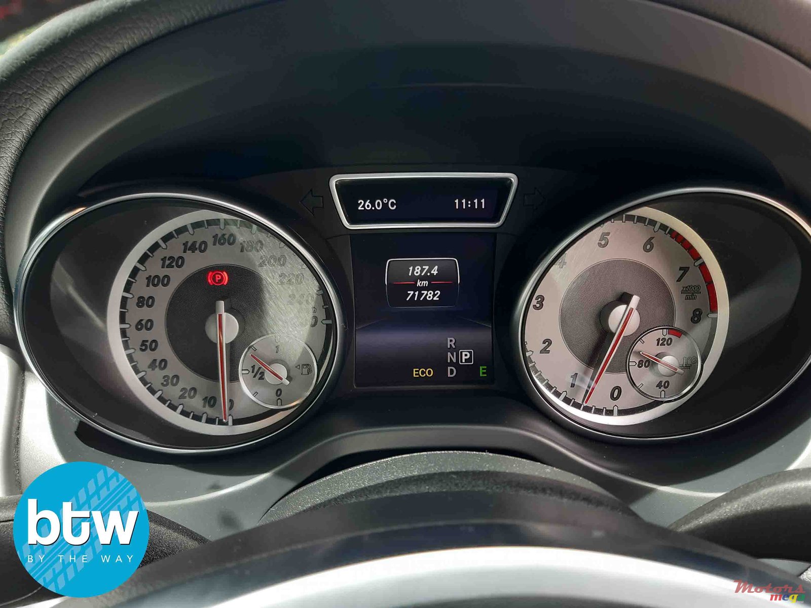 2013' Mercedes-Benz CLA-Class 180 AMG photo #7