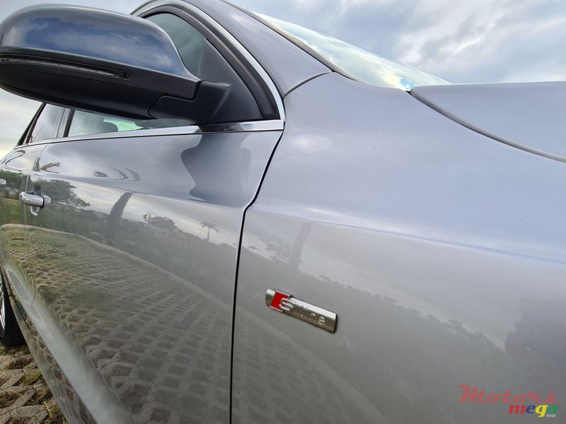 2019' Audi Q3 S-Line photo #3
