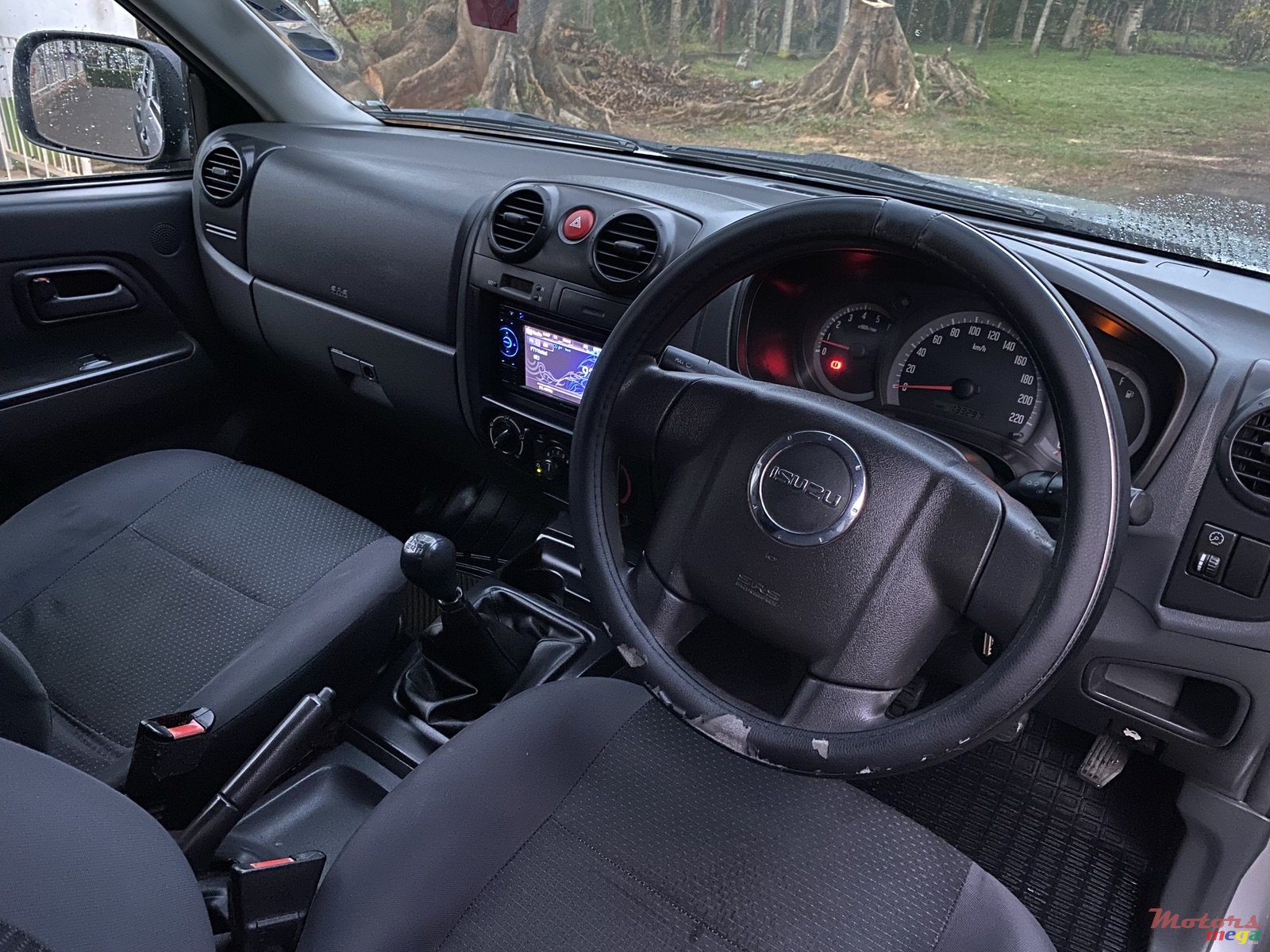 2011' Isuzu KB Series KB 250 photo #7