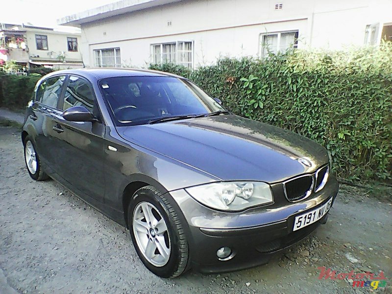 2006' BMW 116 116i photo #1