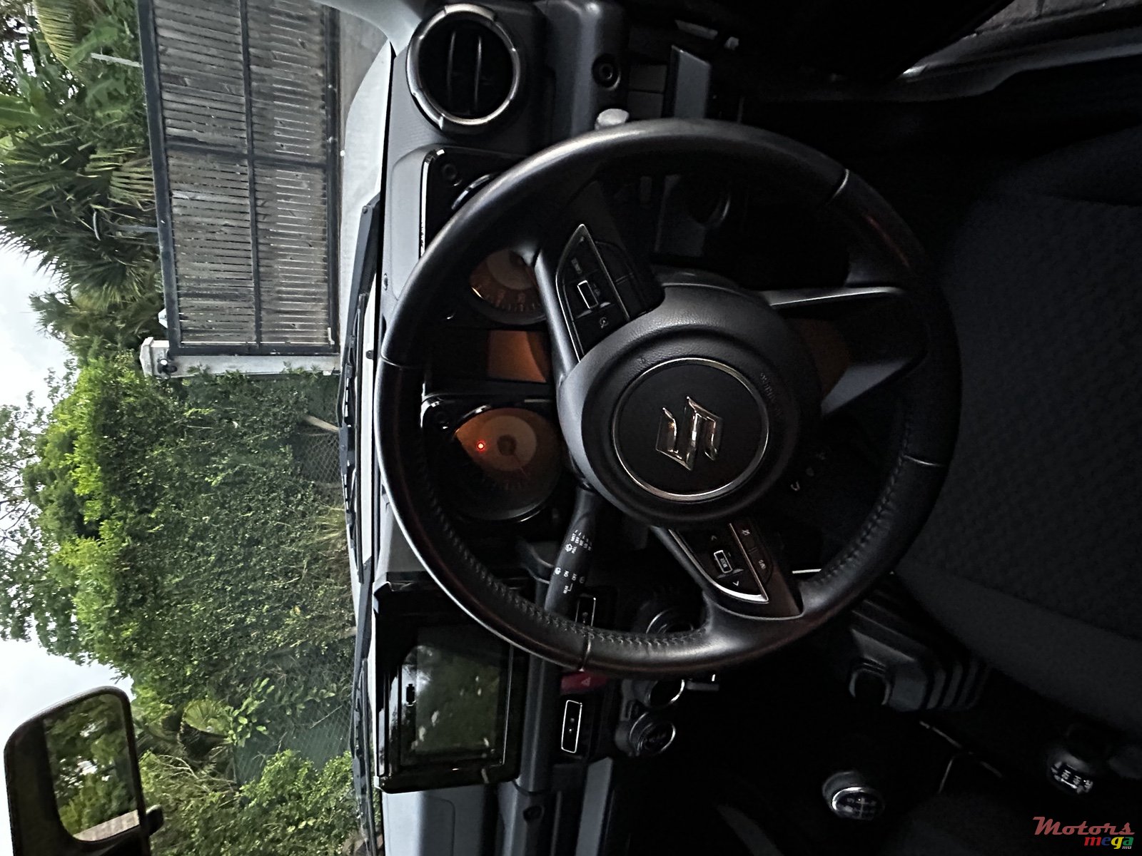 2021' Suzuki Jimny photo #2