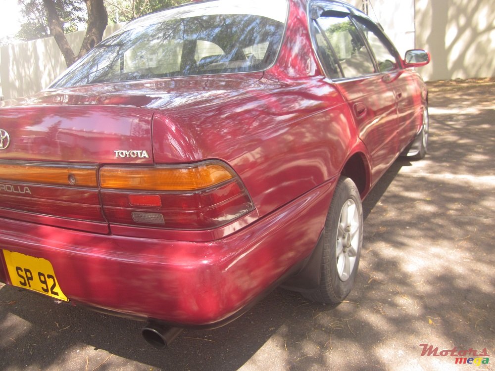 1992' Toyota Corolla EE100 GL photo #3