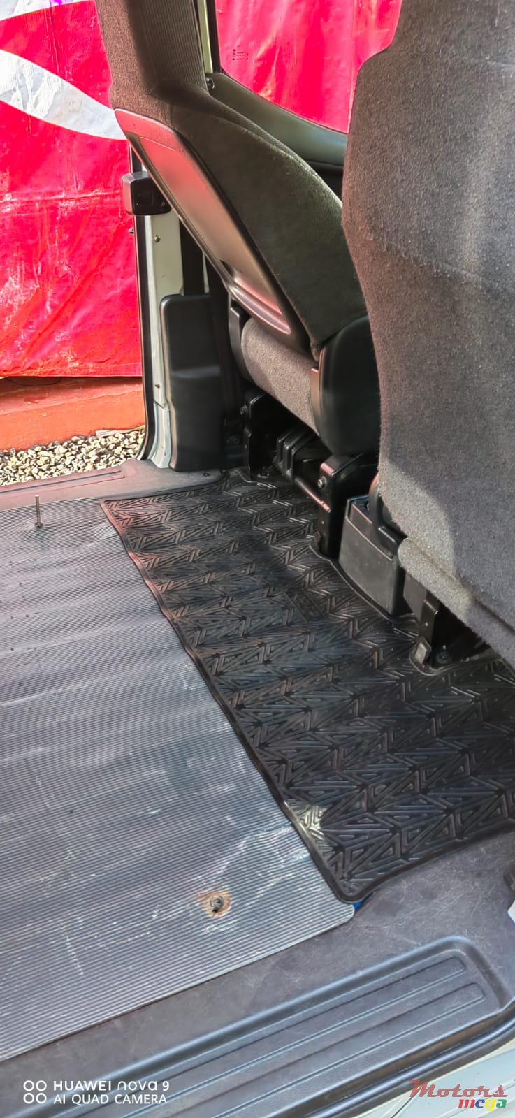 2012' Nissan NV200 photo #5