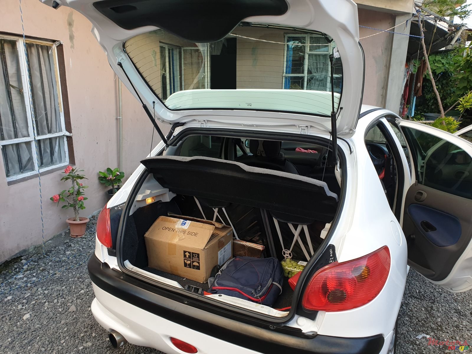 2004' Peugeot 206 photo #5