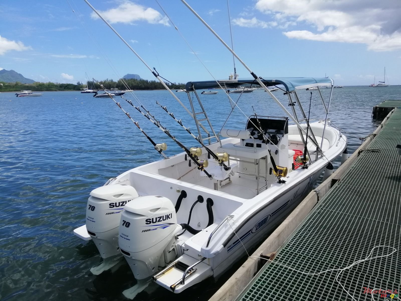 2016' Pro Marine 22 photo #3