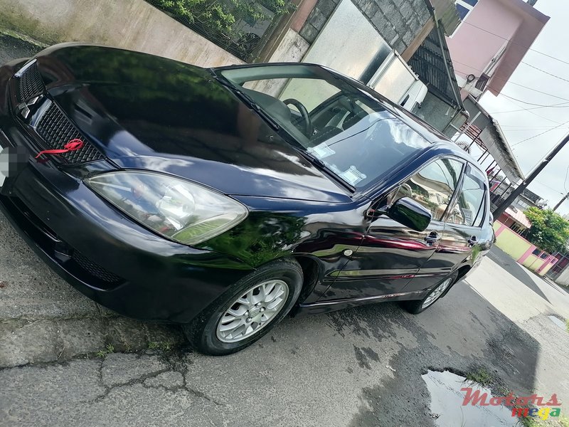 2008' Mitsubishi Lancer photo #1