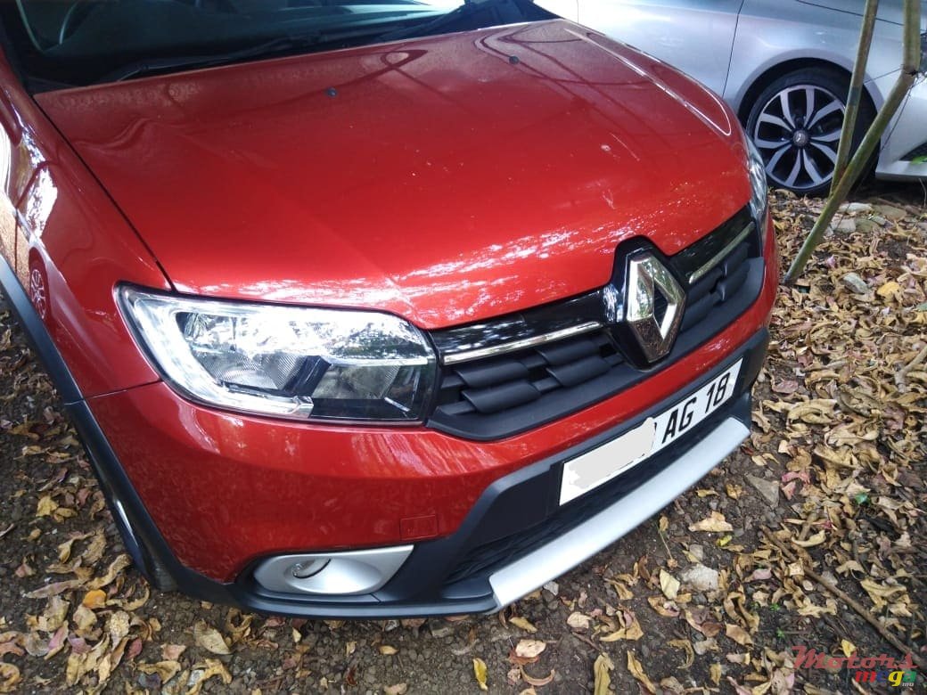2018' Renault Sandero StepWay photo #1