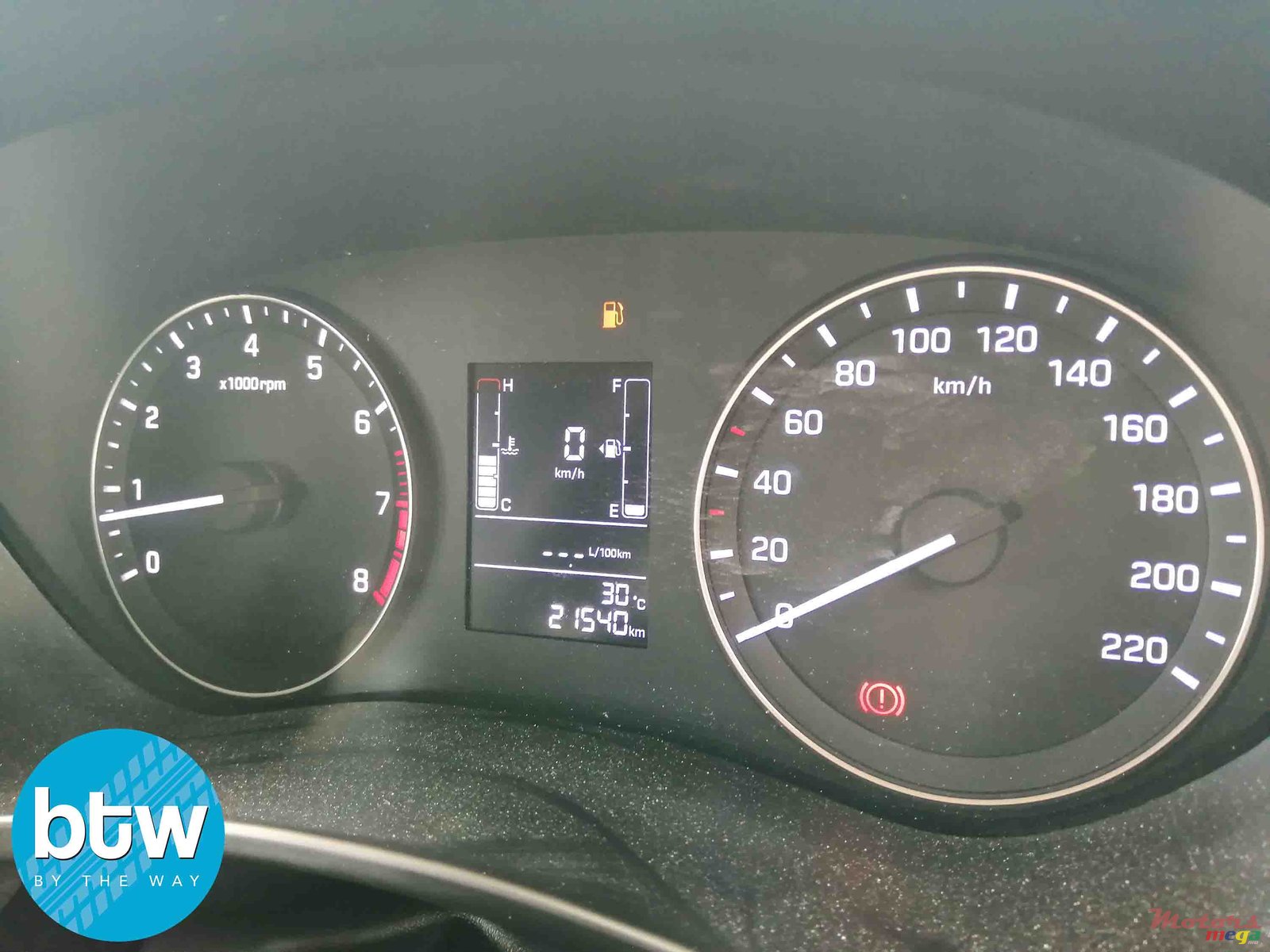 2017' Hyundai i20 photo #7