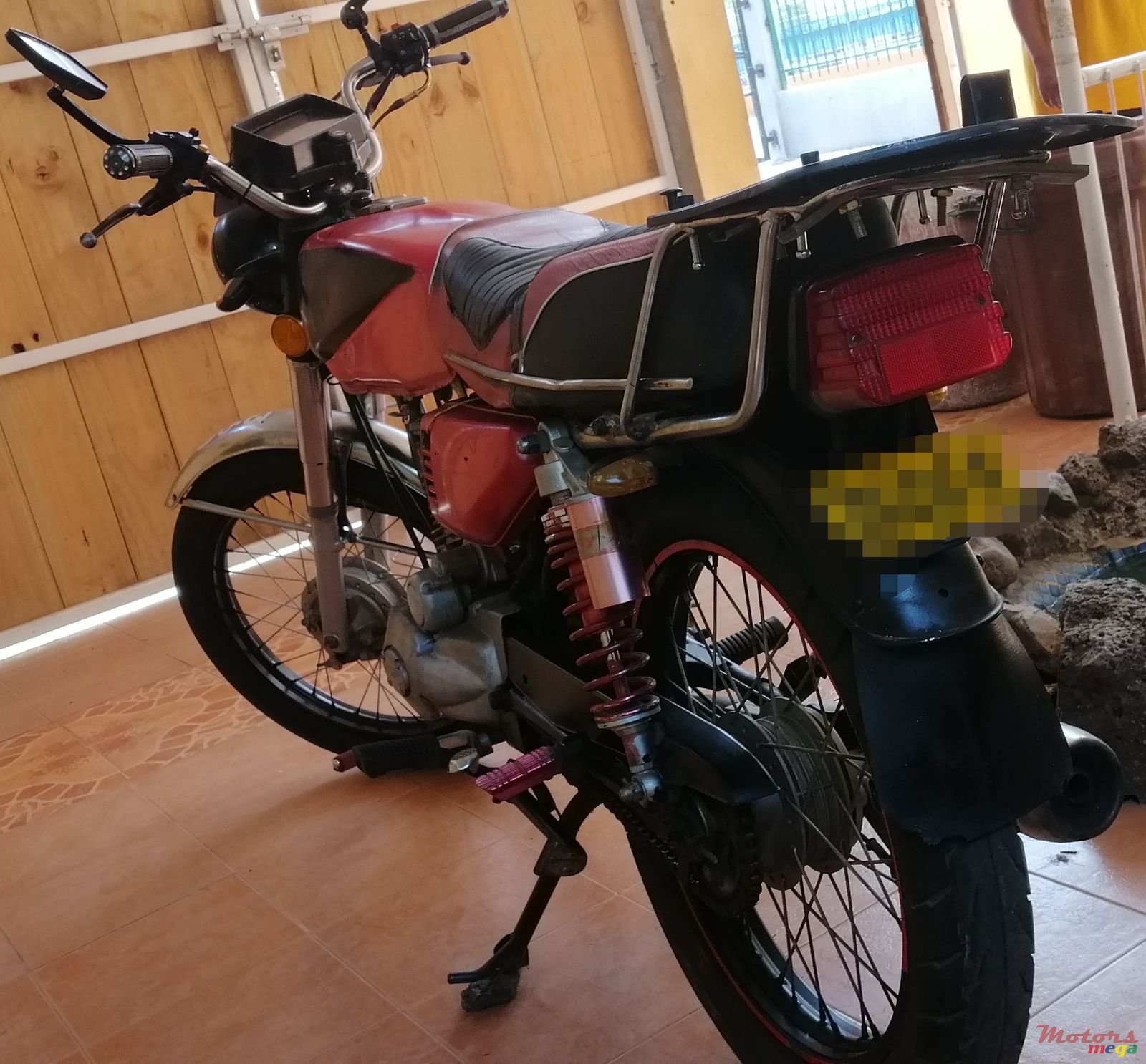 2001' Fosti photo #2