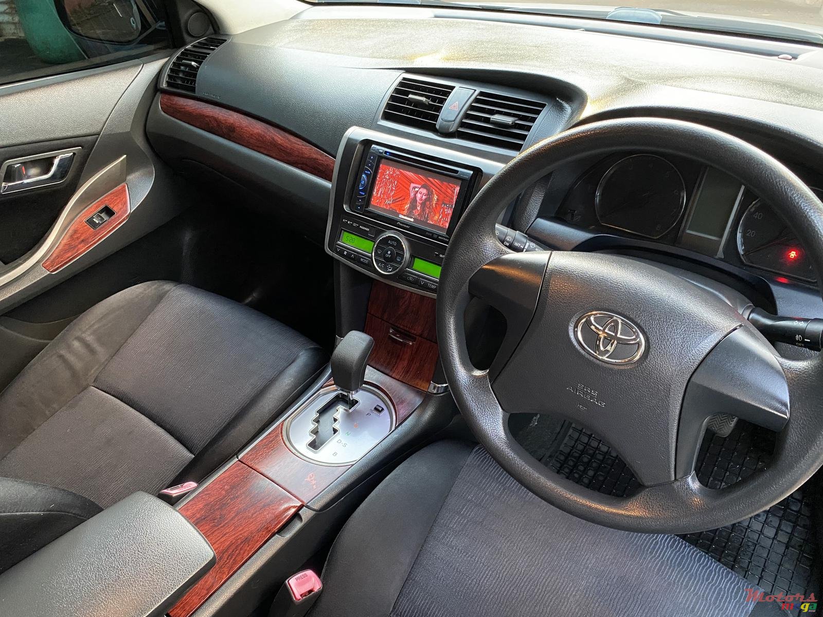 2008' Toyota Allion A15 photo #5