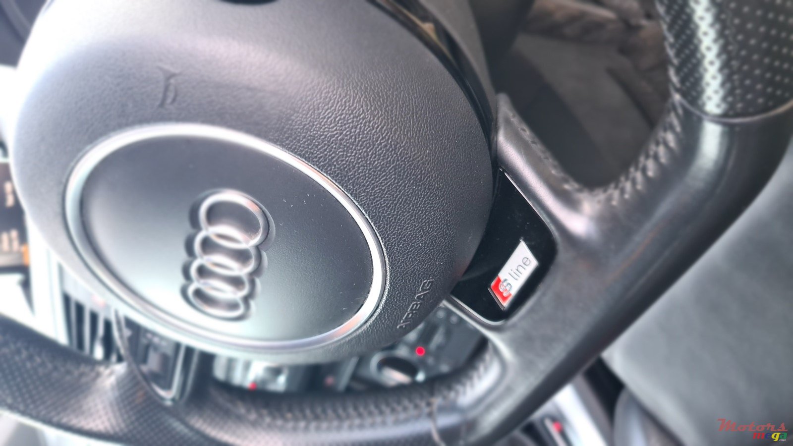 2019' Audi Q3 S-Line photo #5