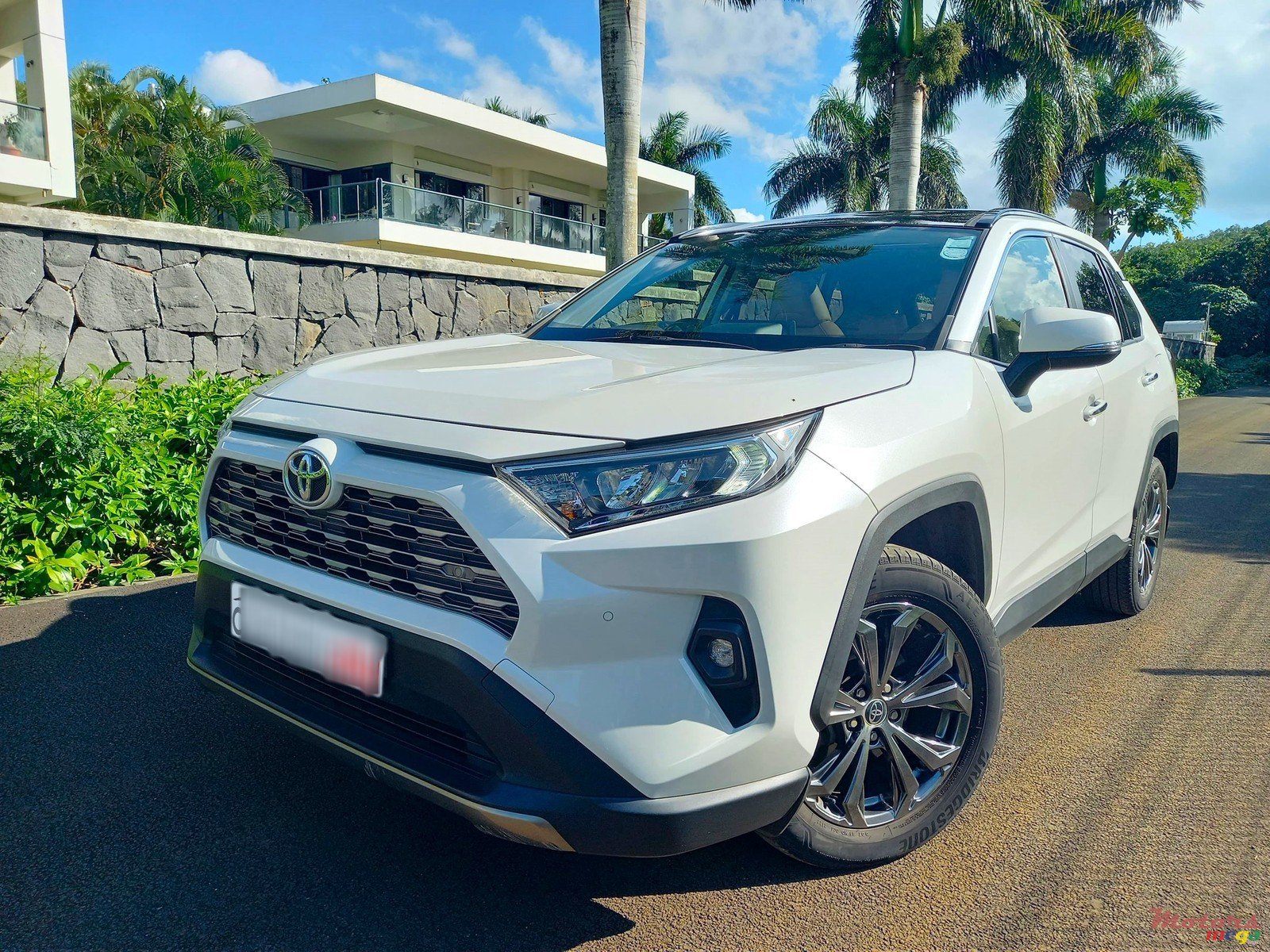 2022' Toyota RAV4 2.0 photo #3