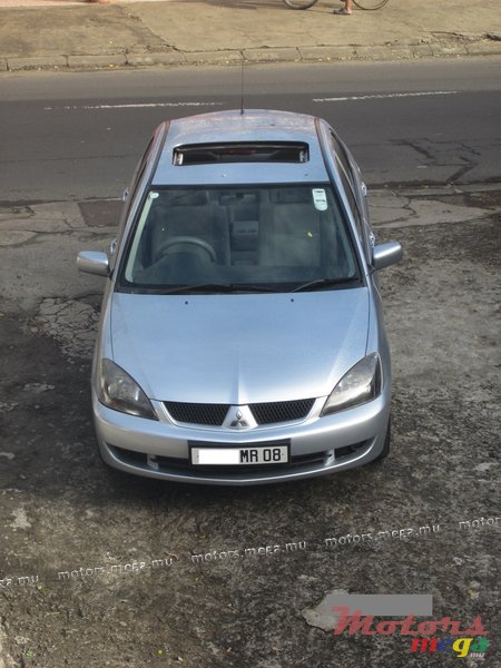 2008' Mitsubishi Lancer photo #1